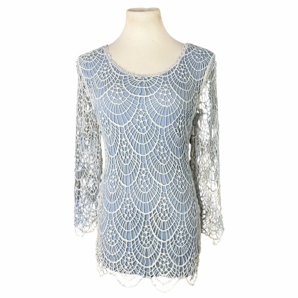 V Cristina Cornflower Blue Lace Crochet Overlay Long Sleeve Blouse - Size Large - Picture 1 of 12